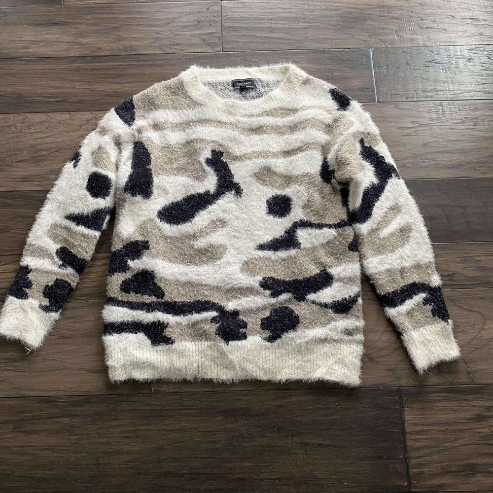 Women's Size Small Sweater